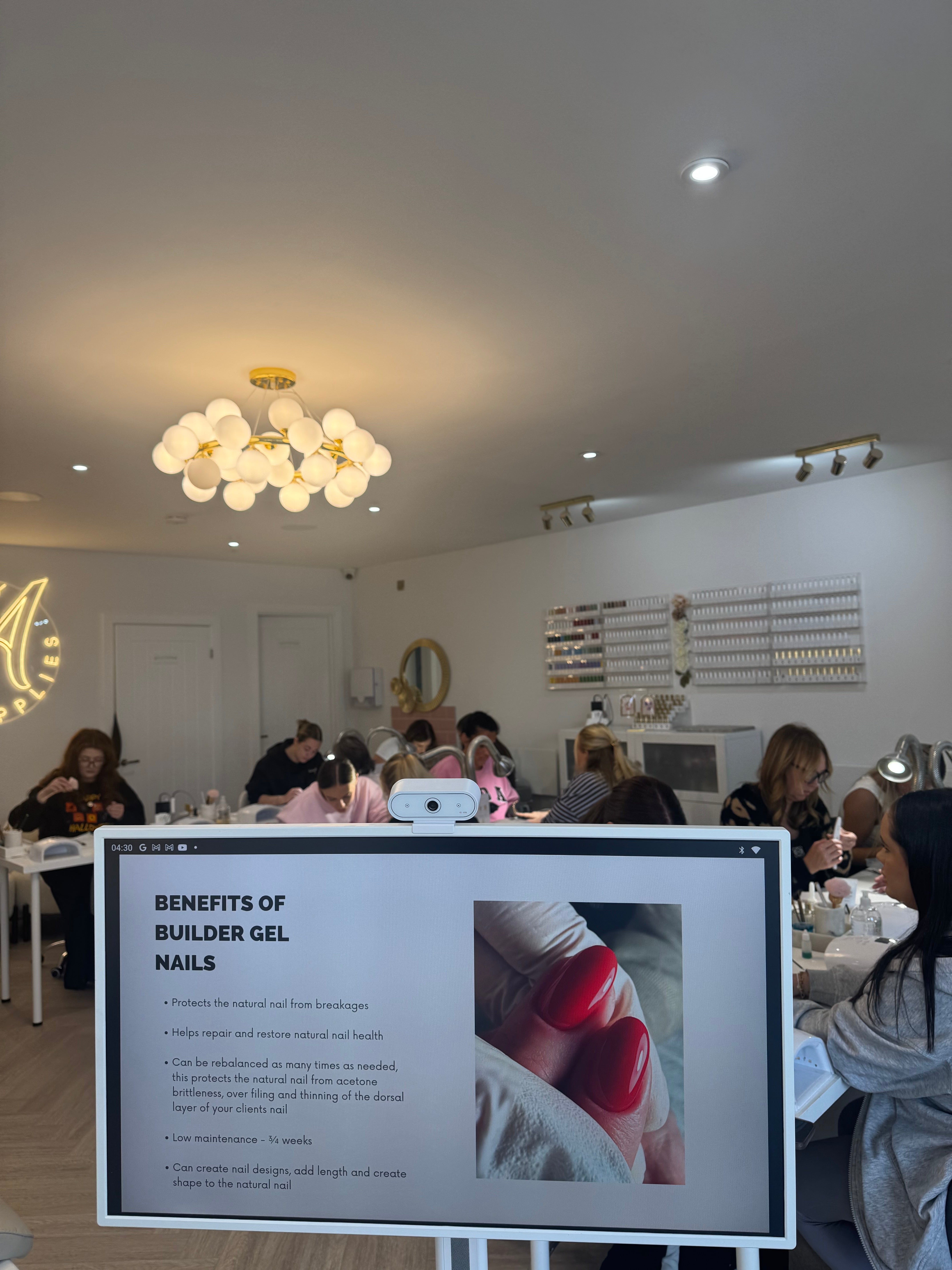 Builder Gel Accredited Course